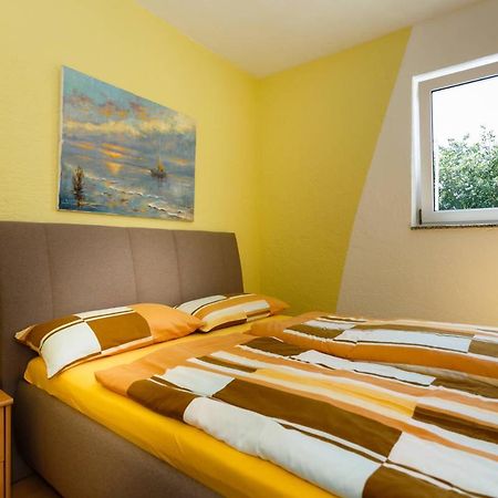 Apartments Familie Vujec Skrbčići Екстериор снимка